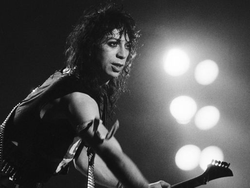 Vinnie Vincent em 31 de outubro de 1983 em Paris