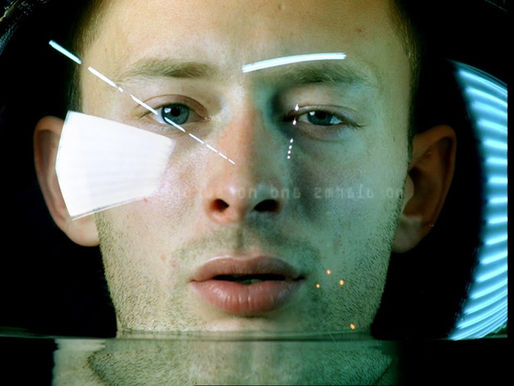 Clipe da faixa No Surprises, do Radiohead