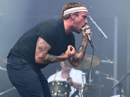 IDLES provoca novo single ‘Dancer’