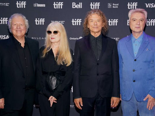 Talking Heads se reúnem pela primeira vez após 20 anos, veja