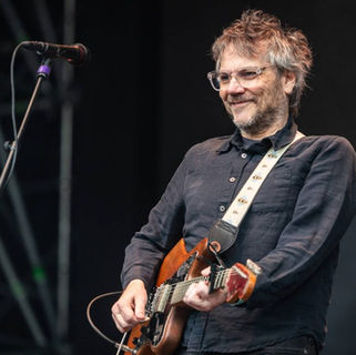 Jeff Tweedy, da banda Wilco.