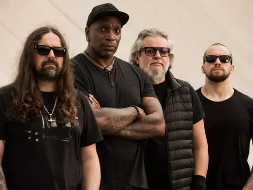 Rumores de Eloy Casagrande se Juntando ao Slipknot Surgem diante do fim do Sepultura