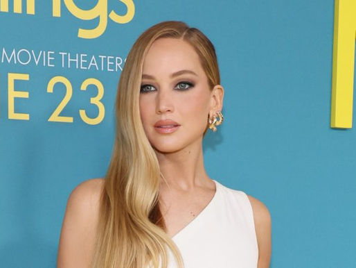 Jennifer Lawrence revela que "vomitou tudo" após entrevista para 'Hot Ones'