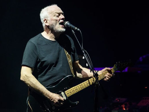 David Gilmour, do Pink Floyd, manda recado para os soldados russos: “Parem de matar seus irmãos”