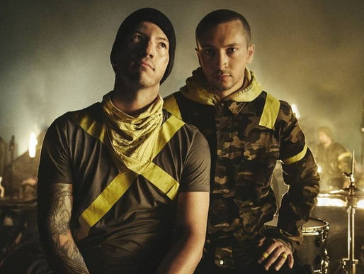 Twenty One Pilots anuncia novo álbum e disponibiliza o single “Overcompensate”