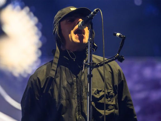 Liam Gallagher aumenta rumores de reunião do Oasis durante Leeds Festival