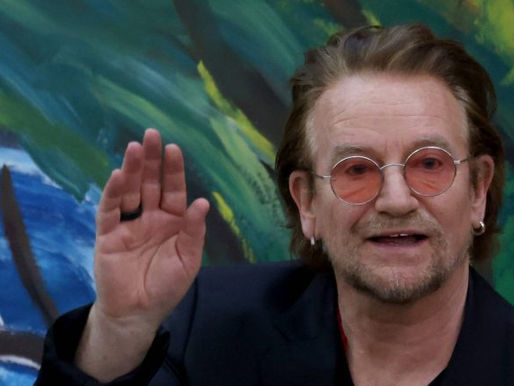 Bono do U2 relembra o momento que descobriu que tinha um meio-irmão; entenda o caso