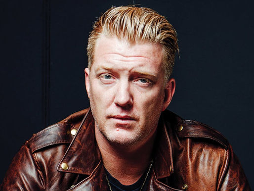 Alívio: Josh Homme revela está curado do câncer, o qual recebeu diagnóstico em 2022