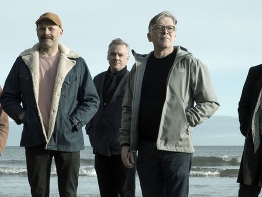 Em Nothing Lasts Forever, o Teenage Fanclub apresenta uma sonoridade madura sem perder a leveza