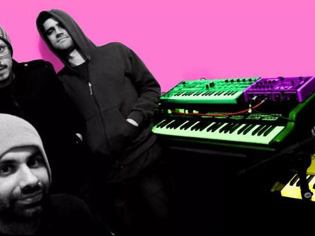 Em "Tempo Vital do Universo", Greek Van Peixe exercita a eletrônica influenciada pela cultura geek