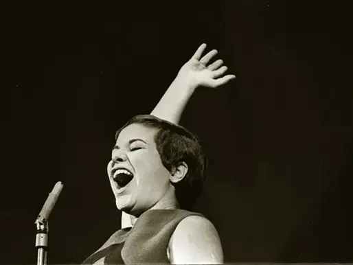 Deezer revela dados surpreendentes sobre Elis Regina: Público, preferências e muito mais!