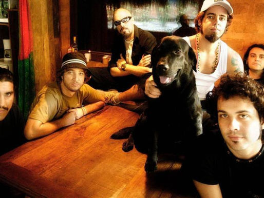 Especial: 'Detonautas Roque Clube', o disco de estreia da banda que agitou a música em 2002