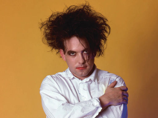Robert Smith do The Cure.