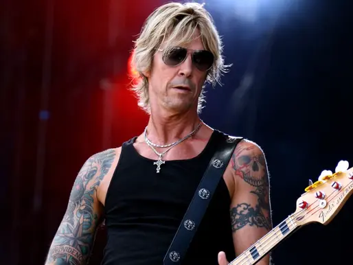 Duff McKagan, do Guns N’Roses, compartilha seu novo single “Longfeather”; ouça