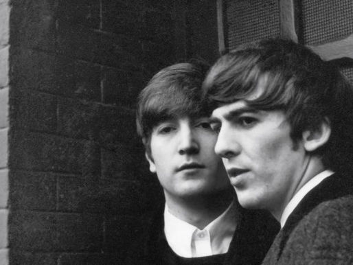 Fotos inéditas da 'Beatlemania' de Paul McCartney são reveladas na National Portrait Gallery