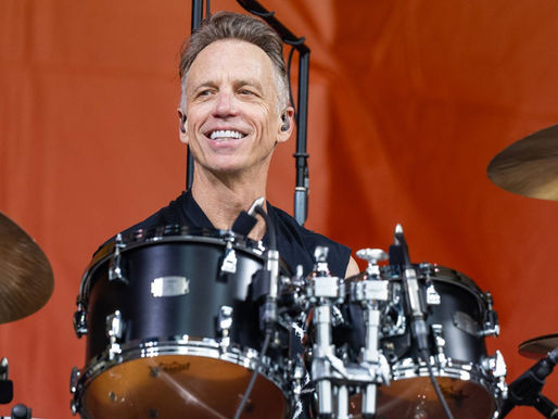 Matt Cameron durante show com o Pearl Jam em 2025