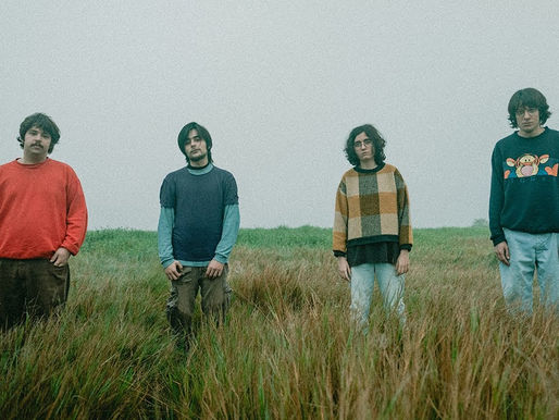 Sophia Chablau e Uma Enorme Perda de Tempo chama a atenção na grade do Primavera Sound São Paulo