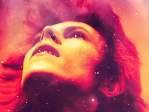 'Moonage Daydream' documentário de David Bowie ganha novo trailer