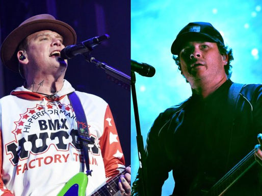 Matt Skiba diz: "estou muito feliz com essa reunião do Blink-182 com Tom DeLonge"