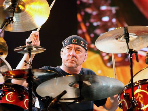 Emocionante: irmã de Neil Peart fala sobre sua morte pela primeira vez