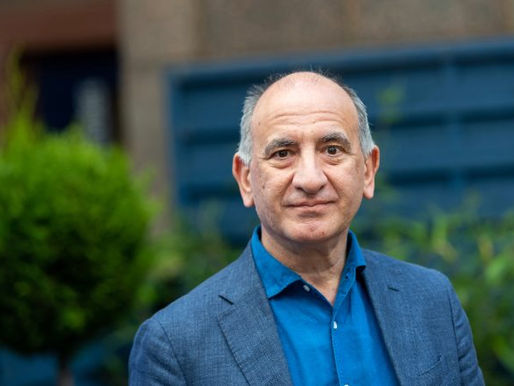 Armando Iannucci escreverá adaptação teatral de 'Dr. Fantástico', de Stanley Kubrick