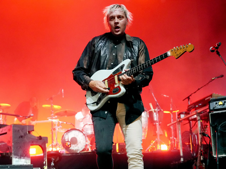 Confira o Arcade Fire tocar a nova música 'Unconditional I (Lookout Kid)' no Coachella 2022