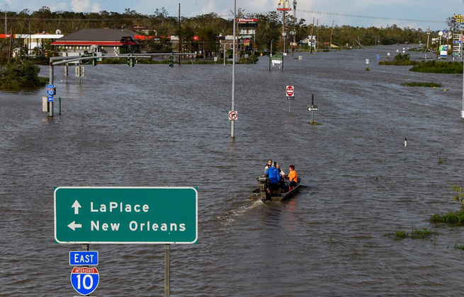30hurricane-briefing-jean-lafitte-jumbo.jpeg