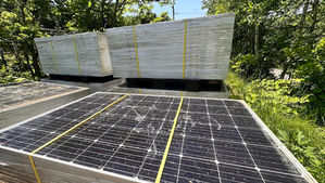 USED SOLAR PANEL in JAPAN /3000 pieces/JAsolar 315w MONO panel/HOKKAIDO JAPAN　北海道買取案件315w 単結晶太陽光パネル/JAソーラー買取　中古太陽光パネル/撤去工事/中古ソーラーパネル販売/株式会社ワァース
