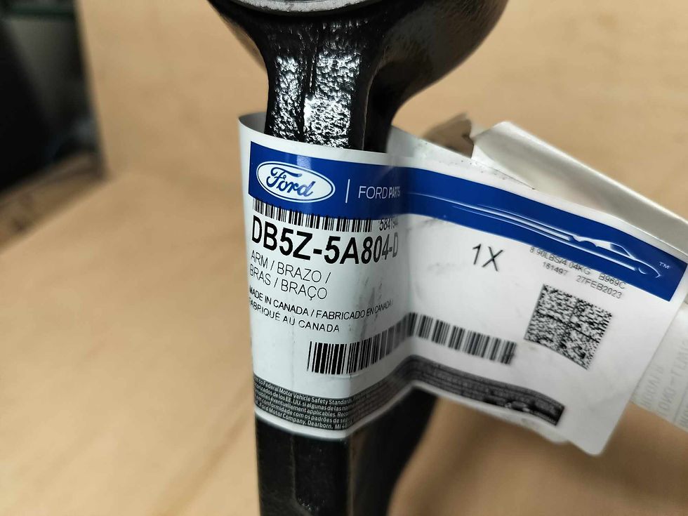 Thumbnail: 2009-2019 Flex, Explorer, MKS, MKT Left Rear control arm -DB5Z-5A804-D