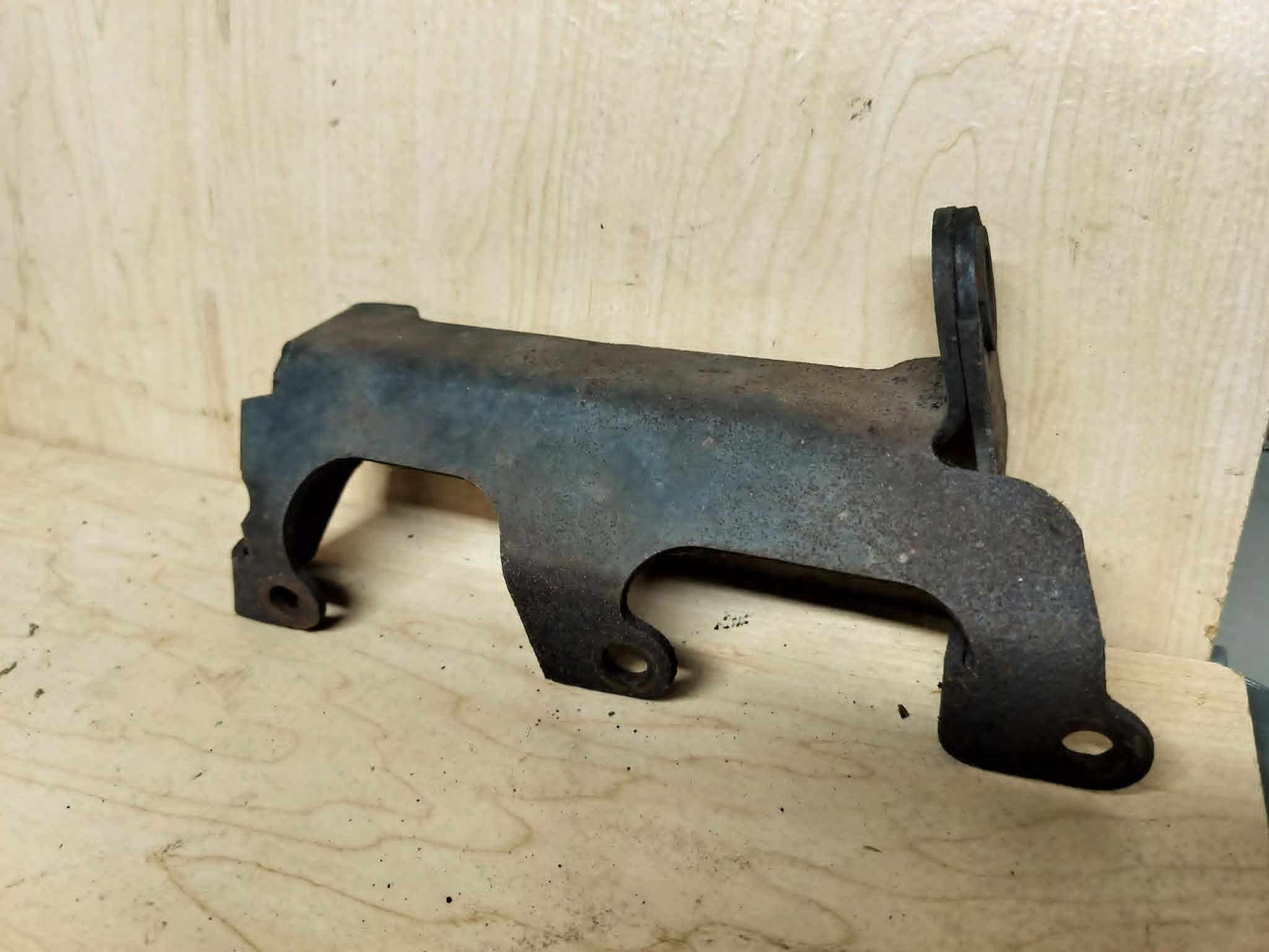 1984-1986 Mustang SVO lower intercooler mounting bracket-used