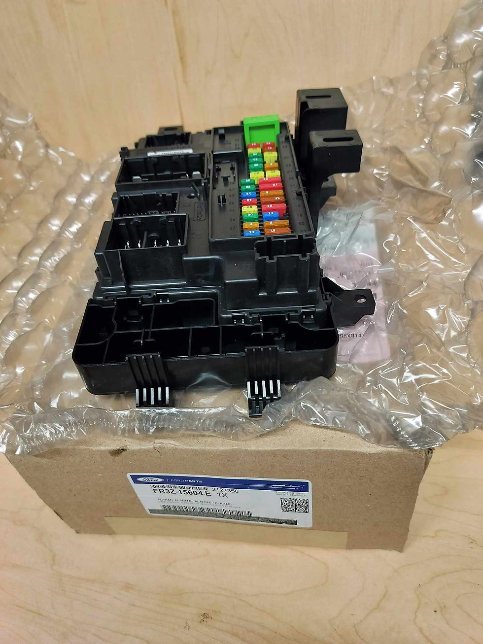 Thumbnail: 2015-2017 Mustang Alarm/keyless lock system kit control module- FR3Z-15604-E