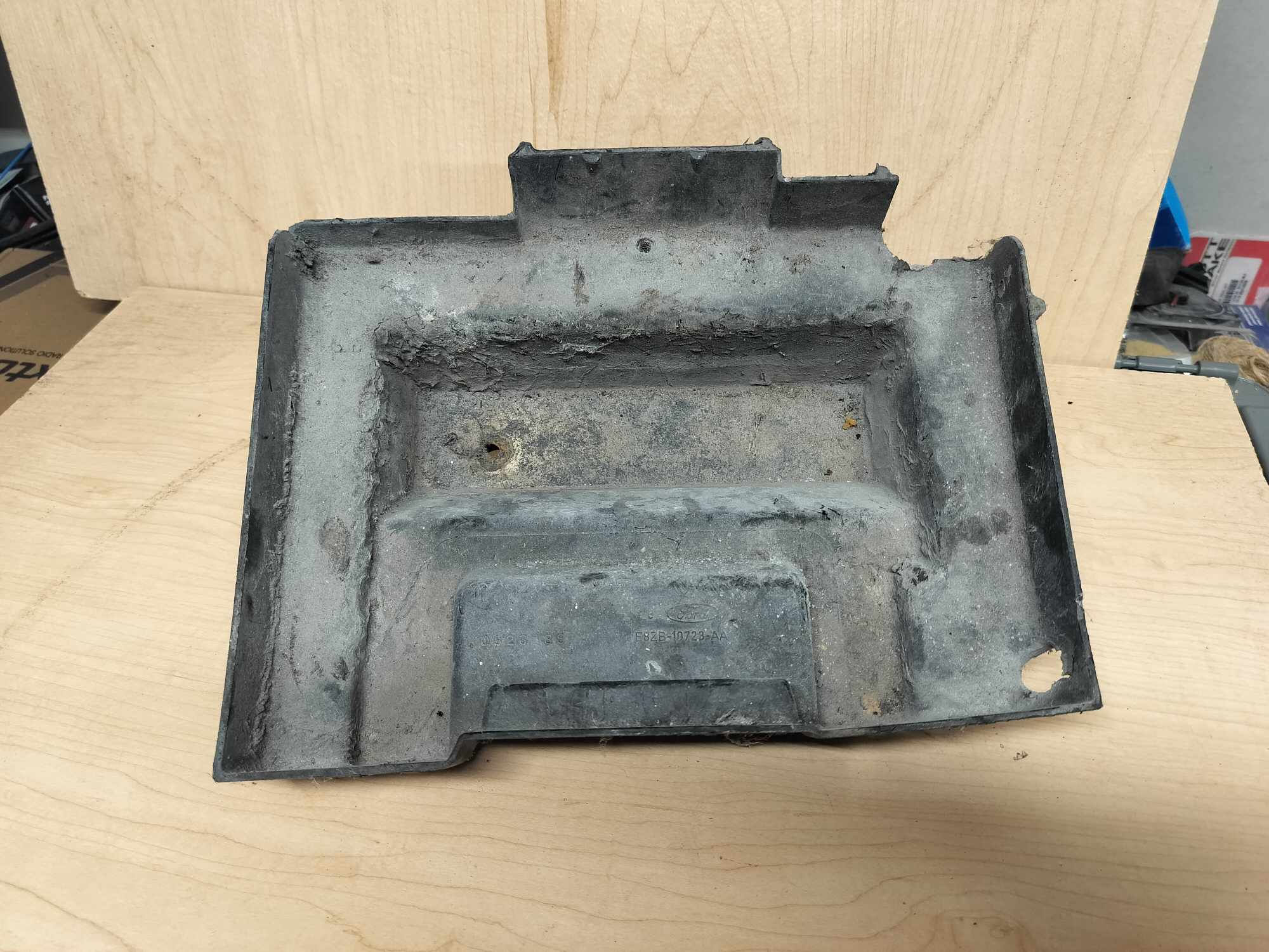 1987-93 Mustang Battery Tray-used