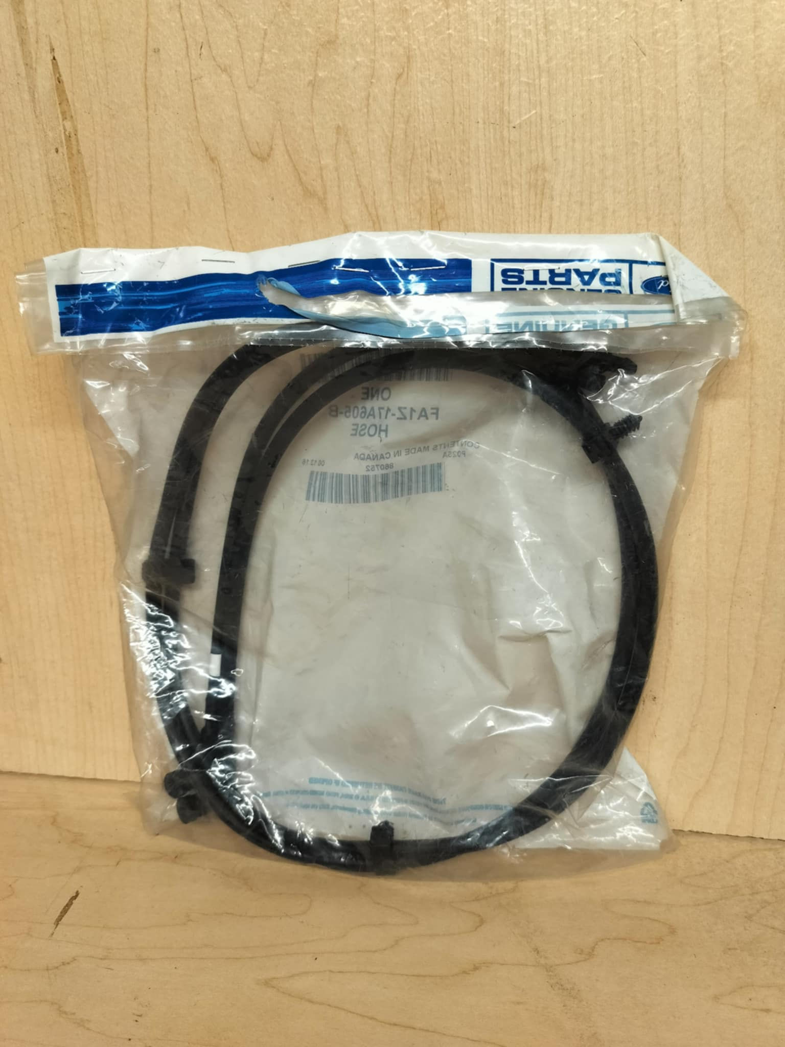 2016-2018 Lincoln MKX Windshield washer hose assy- FA1Z-17A605-B