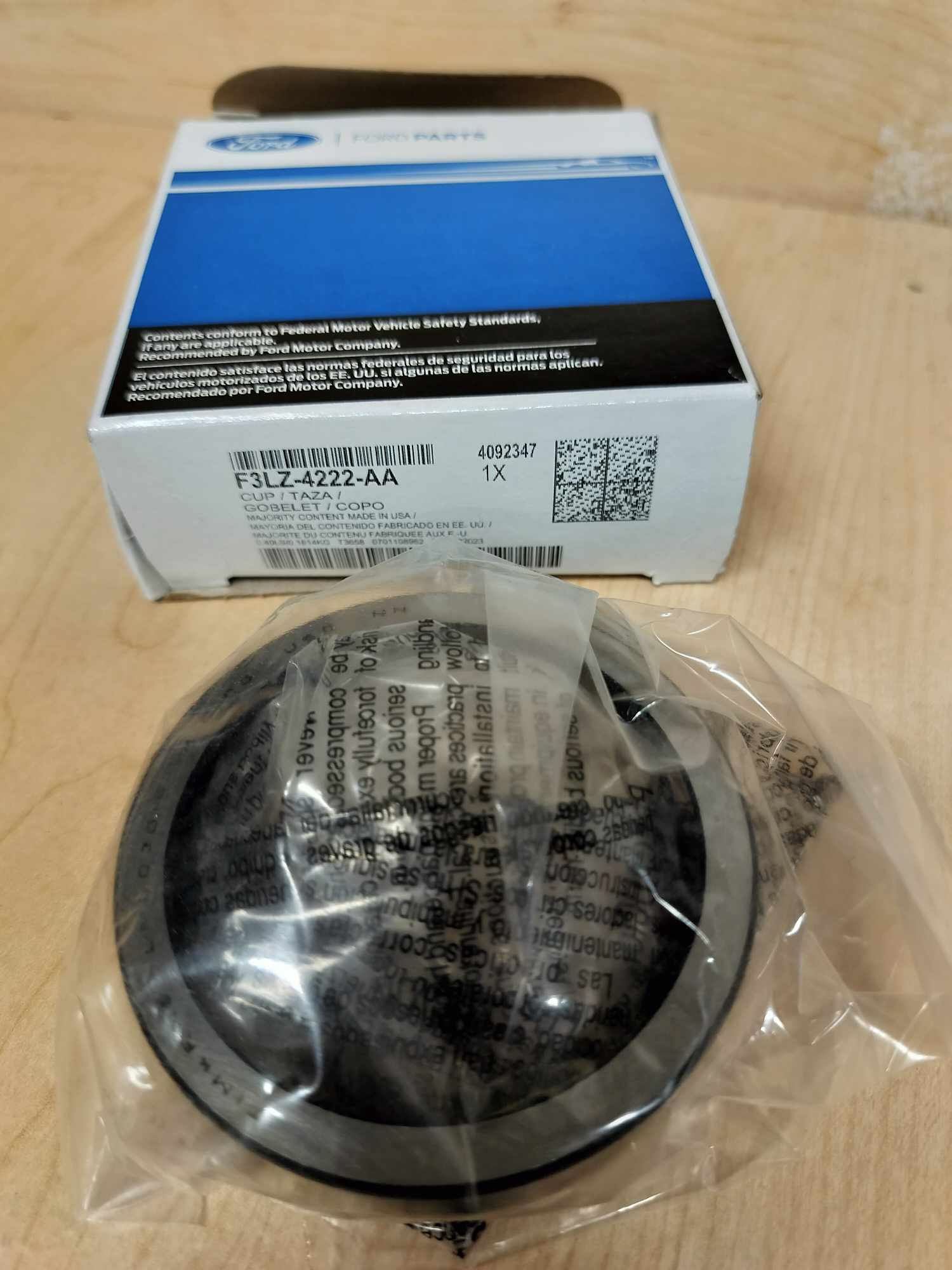 2002-2006 F-150/Expedition + Bearing race-obsolete- FL3Z-4222-AA