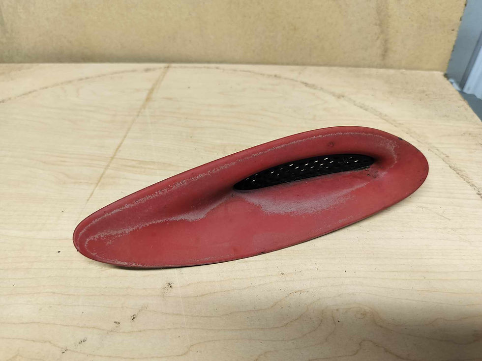 1994-95 Mustang GT/Cobra Hood scoop insert assy(LH)-used