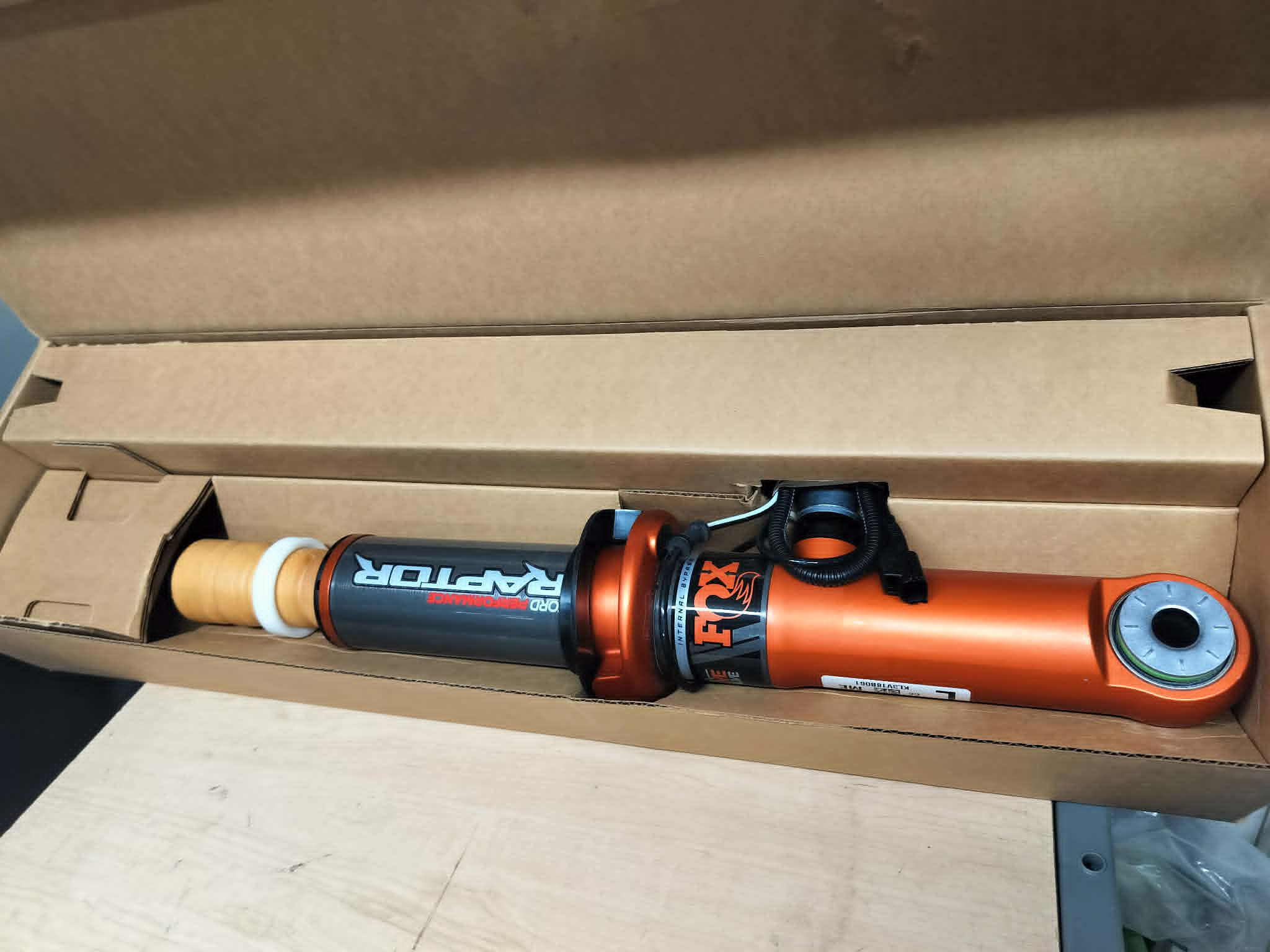 2019-2020 Ford F-150 Raptor Left front strut- KL3Z-18124-G