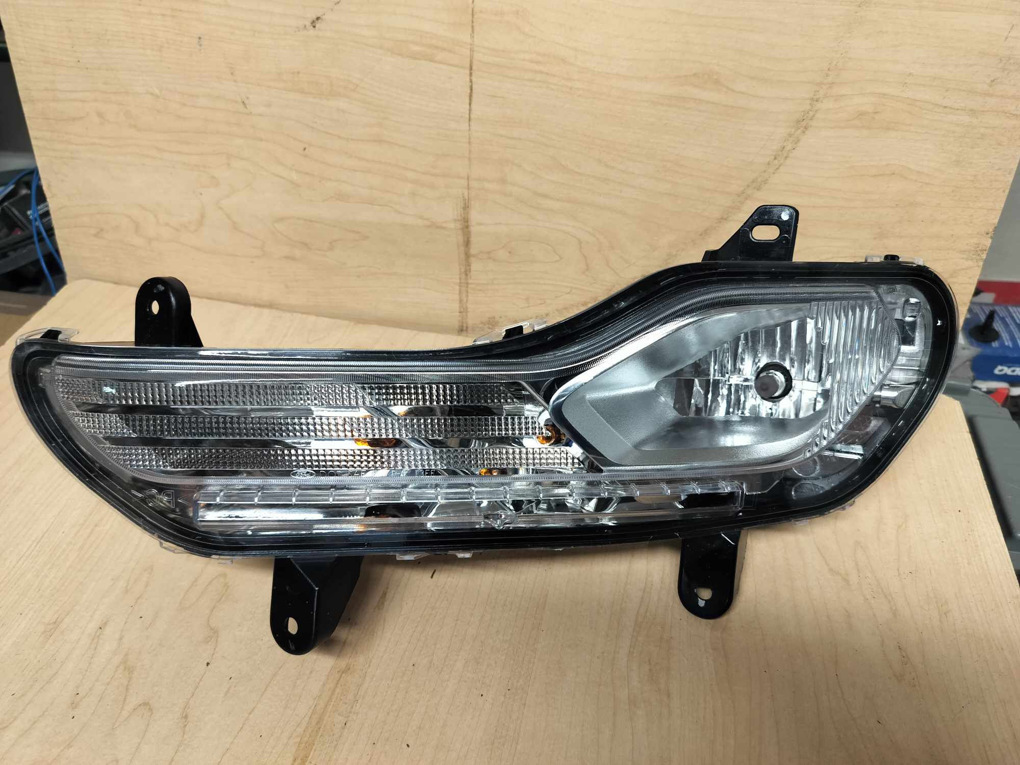 2013-2016 Ford Escape Left Front parking light- CJ5Z-13201-C