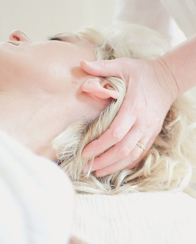 Healing Touch Therapy_1_edited.jpg