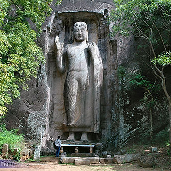 rasvehera-buddha-statue