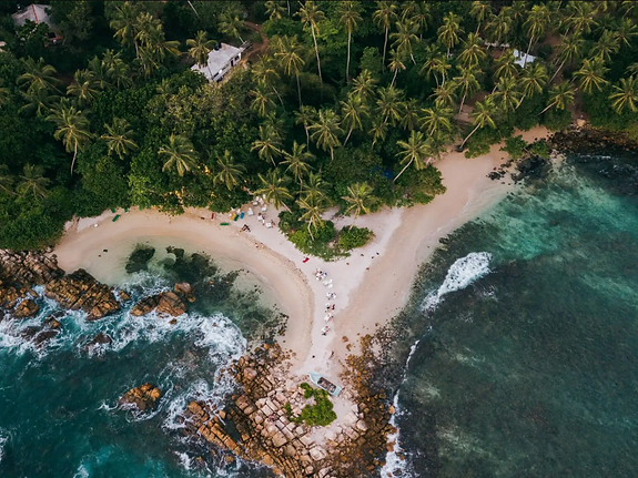 hikka beach