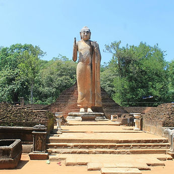 maligawila-buddha-statue