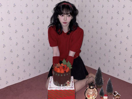 [🇺🇸] Short Sleeves and Shorts in Winter? Korea's New Cold-Weather Fashion Trend