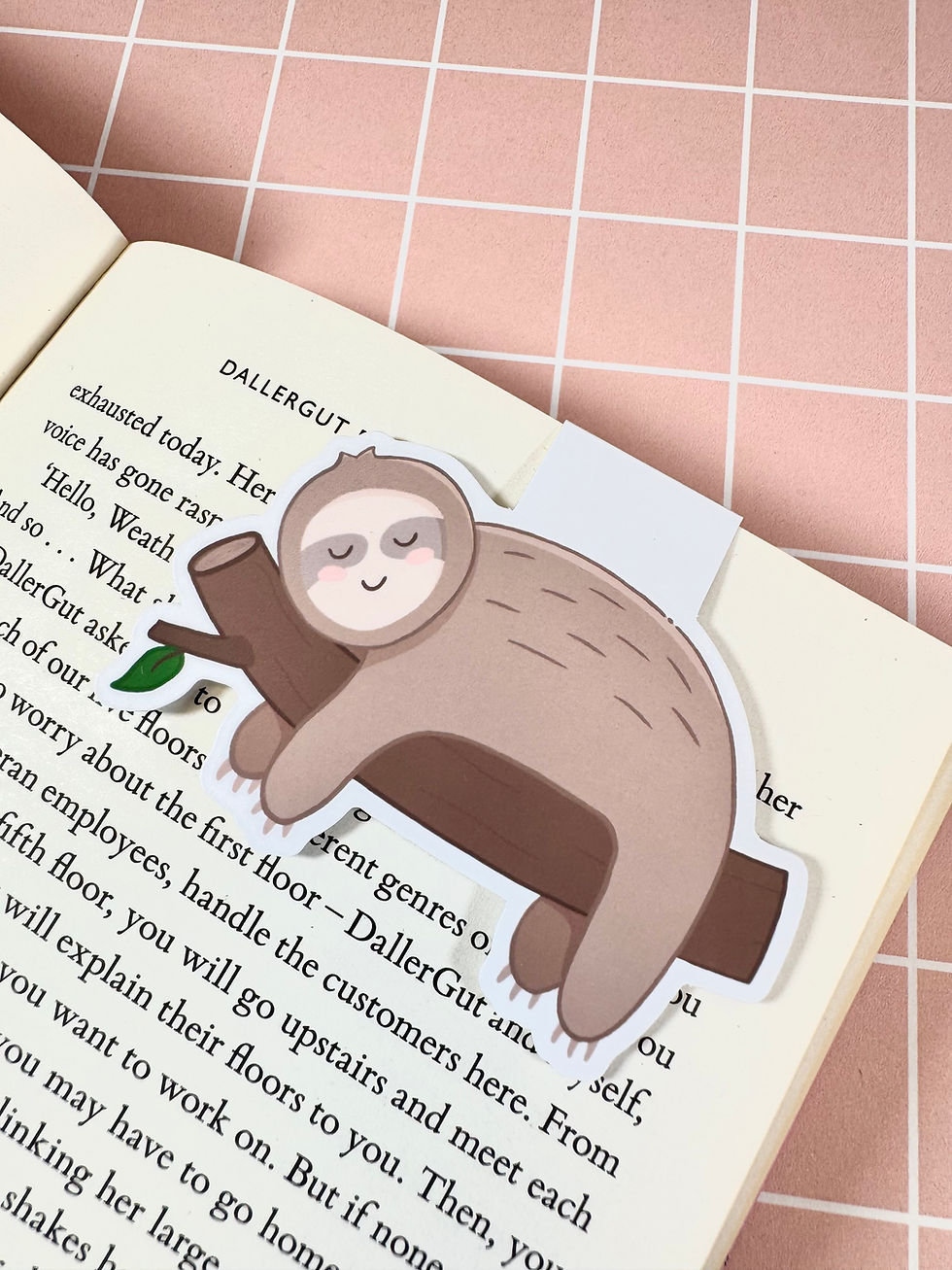 Thumbnail: Sloth - Magnetic Bookmark