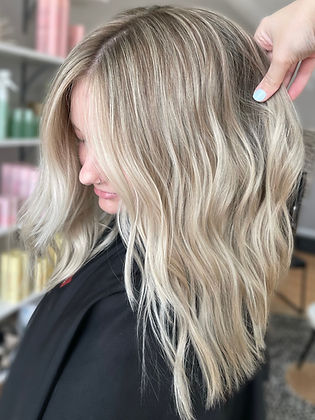 lyndsie 3-2022-7_edited.jpg