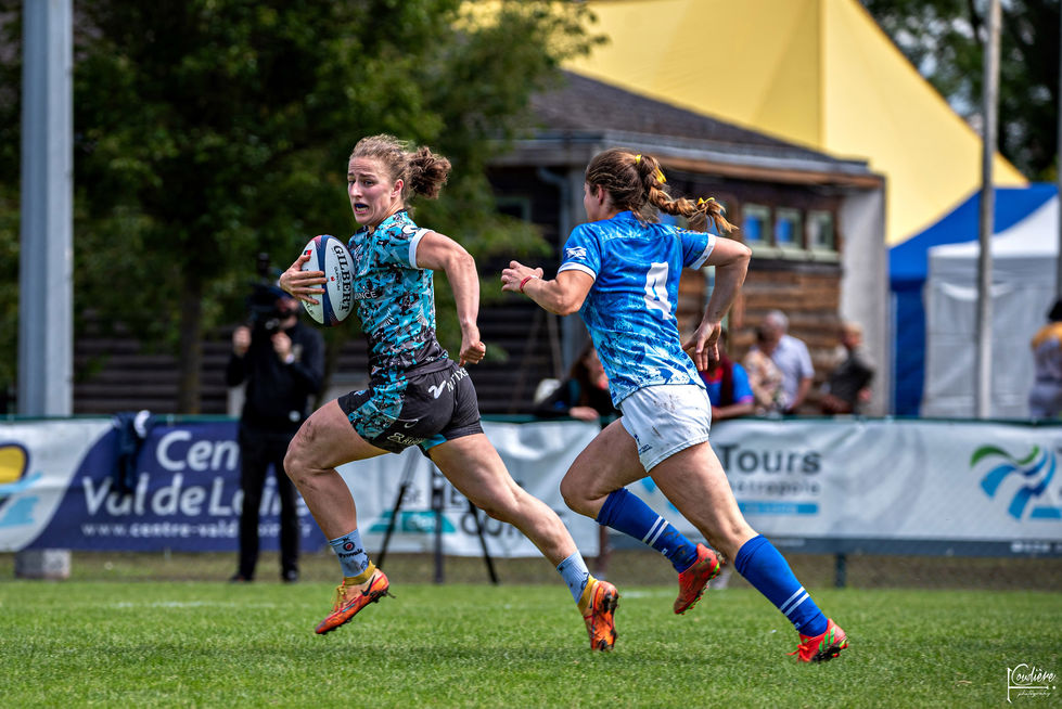 HH7 FEMME J01 2005 TC.jpg