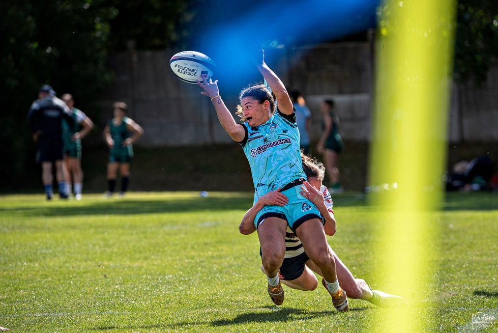 JC FEMME J01 8138.jpg