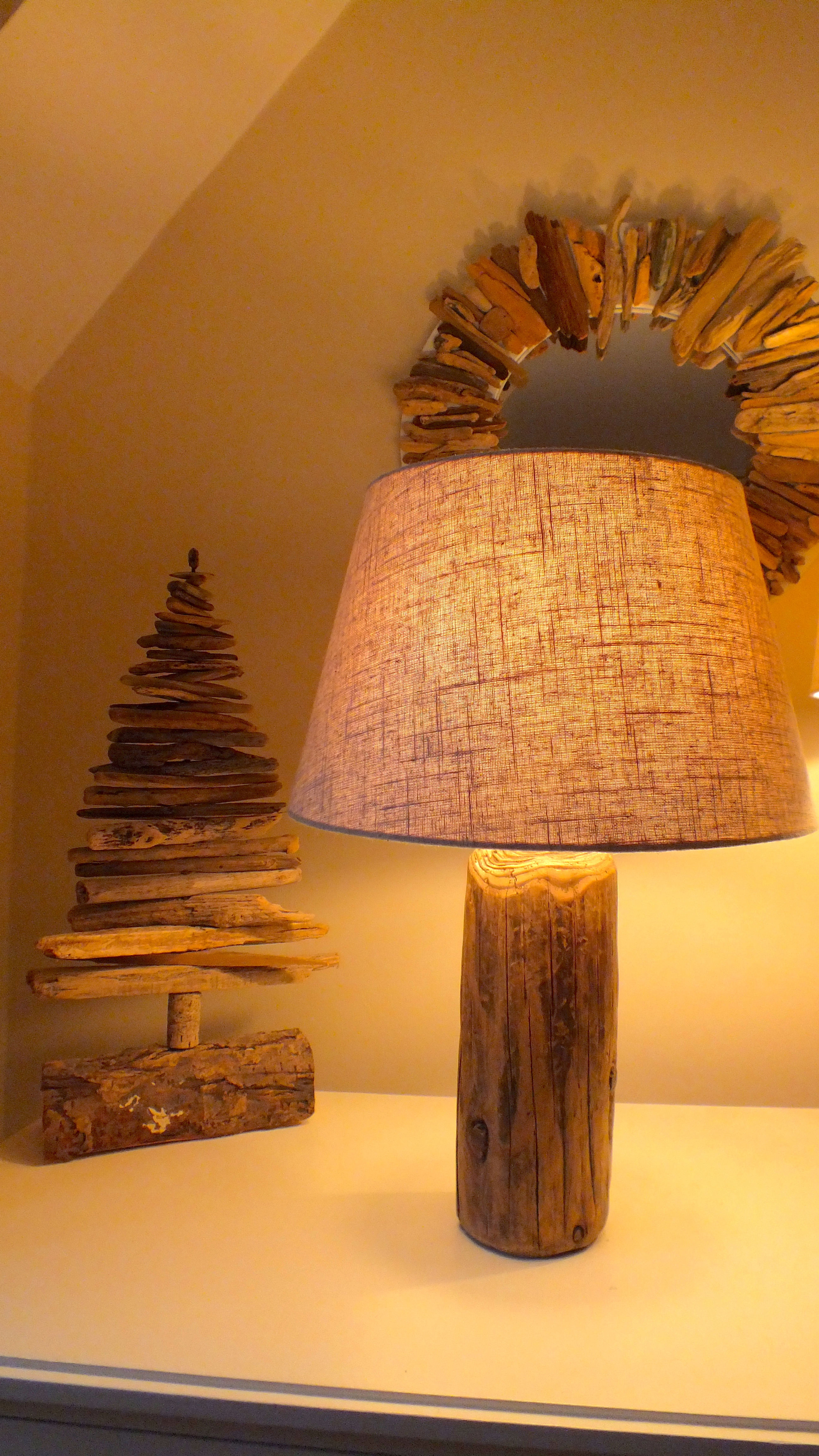 Driftwood Post Lamp