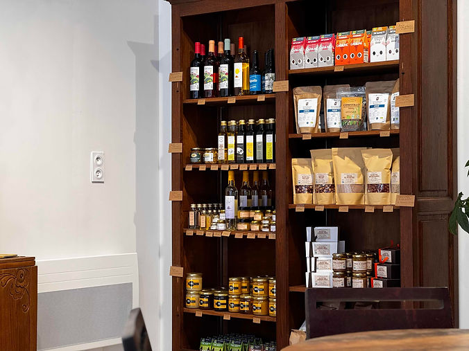 Epicerie-fine-Le-Gout-des-Hotes-32.jpg