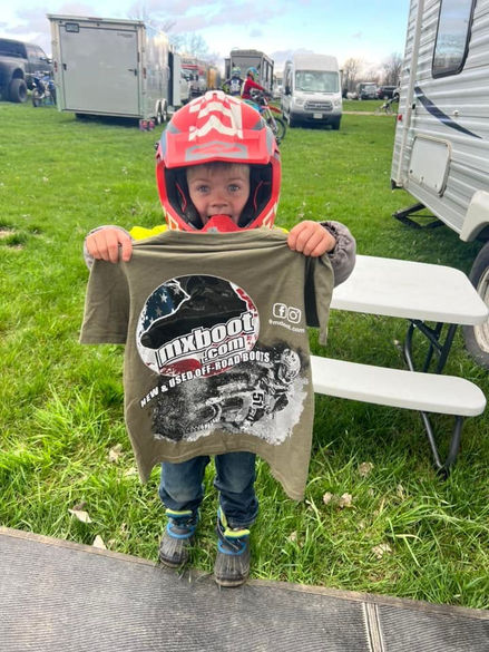 mxboot.com T-Shirt
