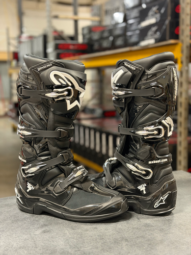 Alpinestars Tech 7 Boots - Black | MxBoot.com